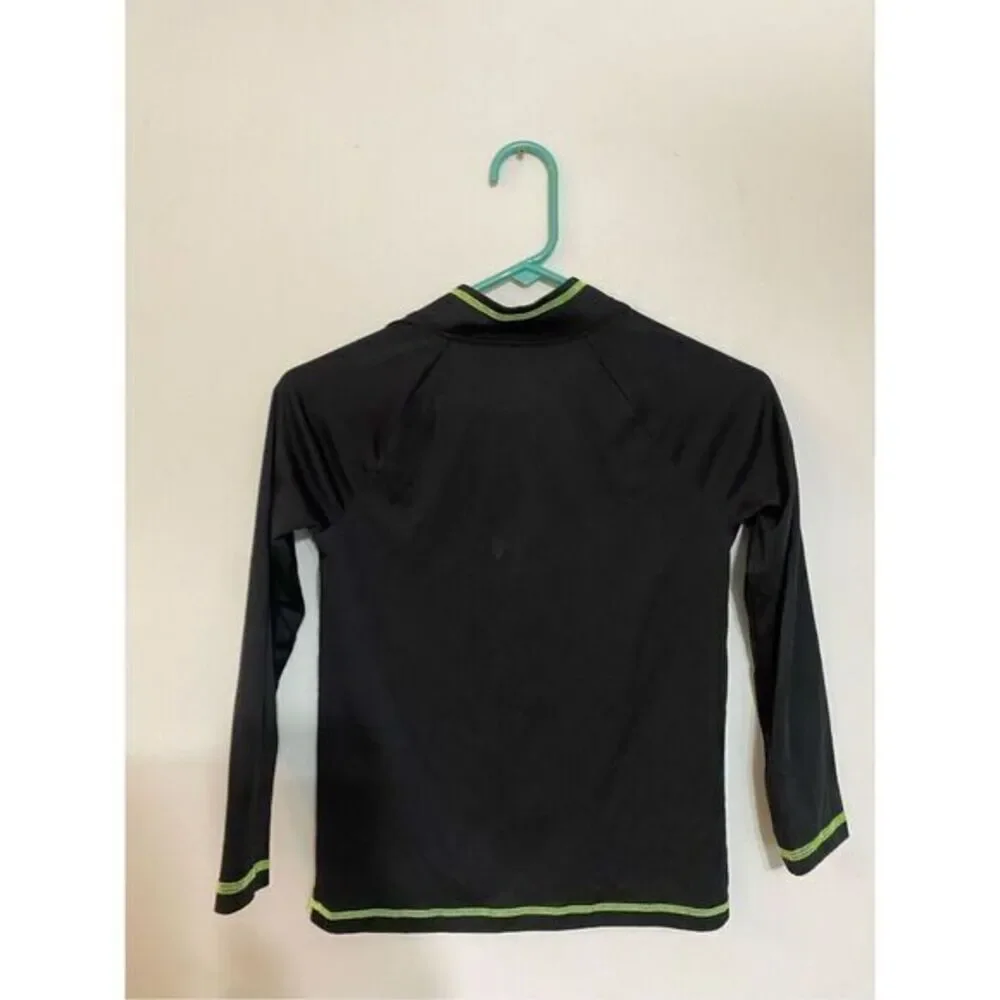 Youth boys size 7, active‎ three-quarter zip pull over gray long sleeve top